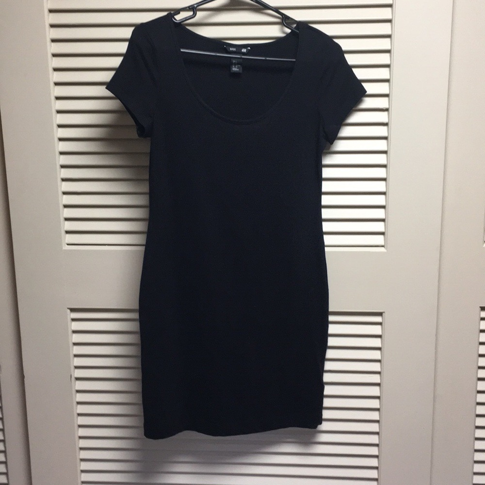 Form fitting t shirt dress